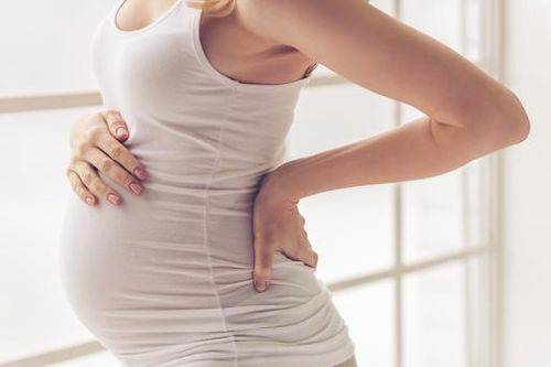 Thai phụ mắc Covid-19 có phải đình chỉ thai nghén?