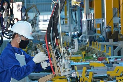 ADB: Bị ảnh hưởng bởi dịch COVID-19, kinh tế Việt Nam vẫn có tốc độ tăng trưởng nhanh nhất châu Á