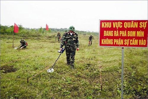 Nạn nhân chịu hậu quả bom mìn sau chiến tranh được chăm sóc, hỗ trợ sinh kế