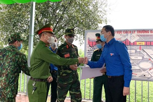 Tuổi trẻ Thủ đô tiếp sức cho lực lượng tuyến đầu chống dịch