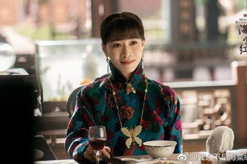 Xa Thi Mạn nói về 'Bên tóc mai không phải hải đường hồng': Nó rất khác!