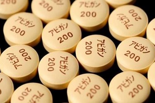 Nhật Bản xem xét việc cung cấp miễn phí thuốc có thể điều trị COVID-19