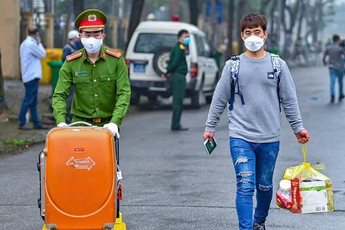 Người hết hạn cách ly Covid-19: 'Chúng tôi biết ơn Tổ quốc'