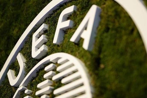 Tiếp tục hoãn Champions League và Europa League