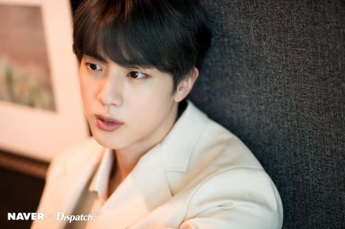 Vì lý do gì mà Jin (BTS) giữ yên lặng trong ngày Cá tháng Tư năm nay?