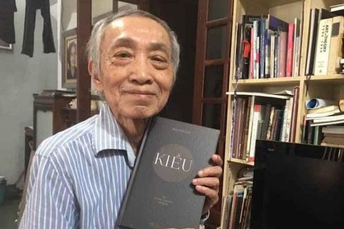 Gần 90 tuổi vẫn dịch Kiều, người dịch trẻ đang ở đâu?