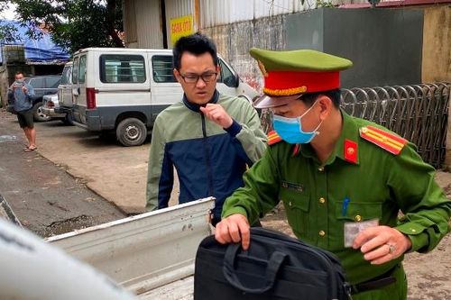 Quận Cầu Giấy xử lý 39 trường hợp không đeo khẩu trang nơi công cộng