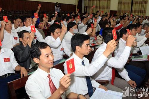 Ban Bí thư hướng dẫn về thủ tục, hồ sơ ứng cử, đề cử tại đại hội đảng bộ các cấp
