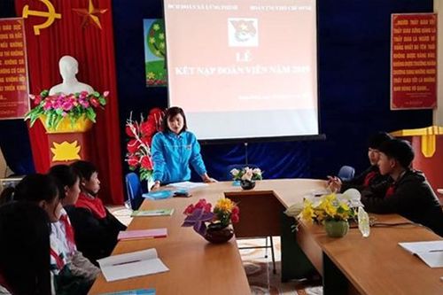 Nữ cán bộ Phù Lá nhiệt huyết với công tác đoàn