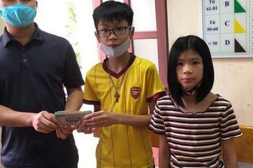Học sinh lớp 7 nhặt được 50 triệu đồng của nguyên Bí thư Tỉnh ủy Hà Tĩnh