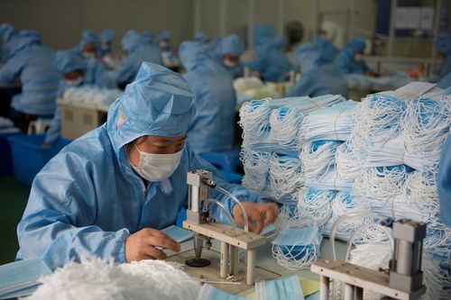 Trung Quốc thu bộn tiền nhờ xuất khẩu vật tư y tế trong dịch Covid-19
