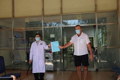 Thêm 4 bệnh nhân Covid-19 ra viện, Việt Nam có 95 ca khỏi bệnh