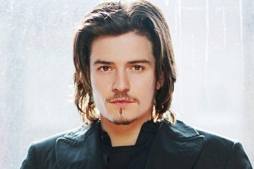 Orlando Bloom kể từng tai nạn gãy lưng để nói lời tri ân với bác sĩ