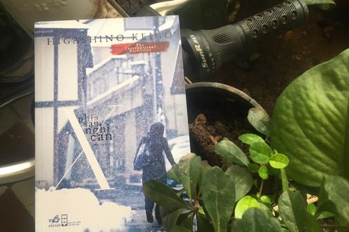 'Phía sau nghi can X' hay sự quyến rũ của truyện trinh thám