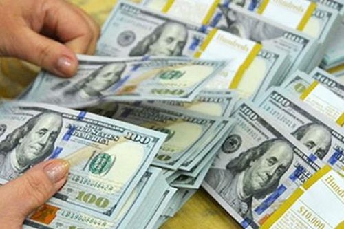 Tỷ giá trung tâm giảm, giá trao đổi USD tiếp tục giảm mạnh