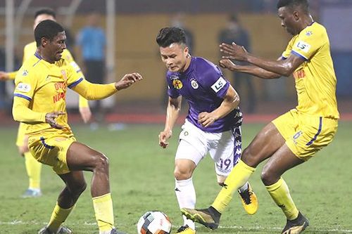 Bóng lăn trong tuần: Thời cơ vàng...