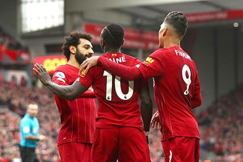 Liverpool: Chờ đợi trong lo sợ