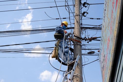 Điện lực TPHCM hoàn thành cấp điện cho 62 chốt, trạm kiểm dịch Covid-19