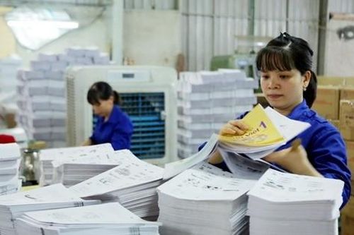 Xã hội hóa biên soạn SGK - Đưa Nghị quyết của Quốc hội vào thực tiễn giáo dục