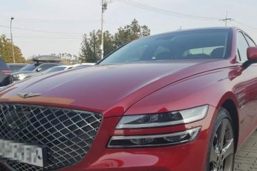Xe sang Hàn Quốc Genesis G80 và GV80 2021 lộ ảnh thực tế