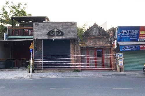 Ổ dịch tại bar Buddha: Bệnh nhân phi công người Anh được hỗ trợ thở máy