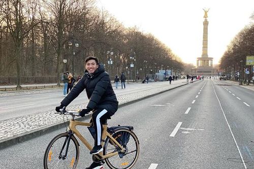 Nửa năm ở Hà Lan, Đoàn Văn Hậu khoe thân hình lực lưỡng, vạm vỡ 'vạn người say'