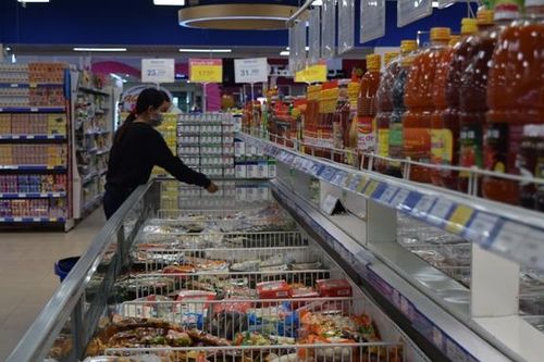 Đảm bảo cung ứng kịp thời các loại hàng hóa thiết yếu phục vụ nhu cầu nhân dân