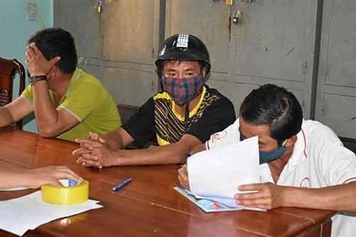 Xử phạt 7 trường hợp không đeo khẩu trang nơi công cộng