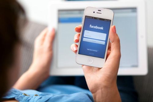 Ông chủ Facebook nhận sai khi lỗi hệ thống xóa các bài hướng dẫn tự làm khẩu trang