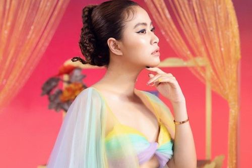 MV tiền tỷ của Hoàng Thùy Linh: Có gì ngoài ồn ào áo dài không quần?
