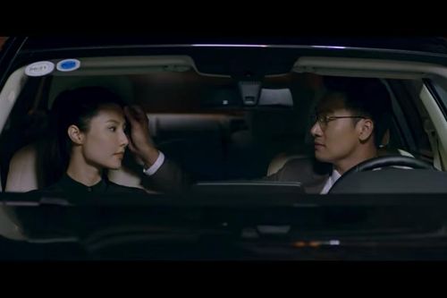 Tình yêu và tham vọng 6: Minh ép Linh bán đứng công ty cũ, Phong thả thính Linh