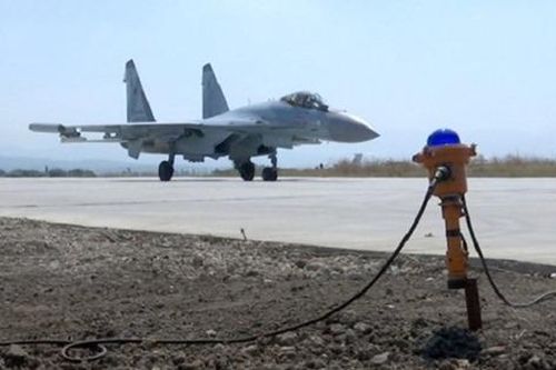 Máy bay quân sự Mỹ tiếp cận khu vực gần căn cứ không quân của Nga tại Syria
