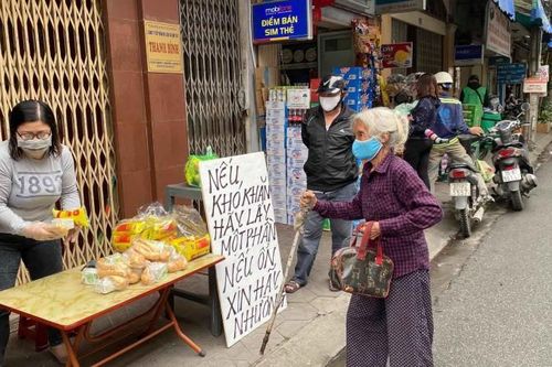 Tình người đất Cảng mùa dịch