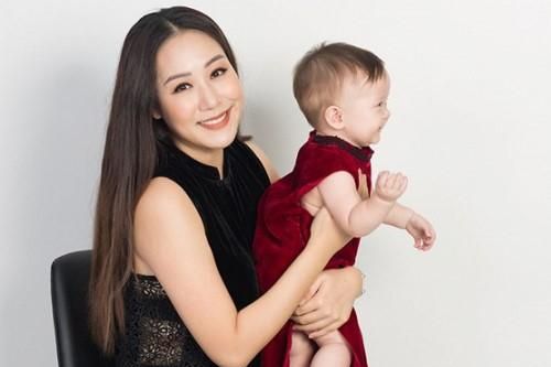 Sống tích cực mùa dịch: Ngô Phương Lan chia sẻ cách bảo vệ con khi sử dụng internet