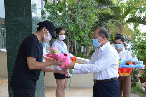 4 bệnh nhân nhiễm Covid-19 được xuất viện