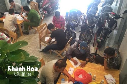Đột kích sới bạc trong căn nhà 3 tầng