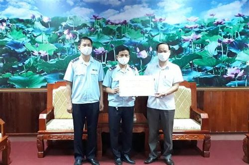 Hơn 5,2 tỉ đồng ủng hộ phòng, chống COVID - 19