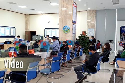 Ngân hàng chung tay hỗ trợ doanh nghiệp và người dân vượt qua khó khăn