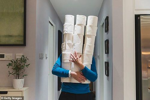 Tại Mỹ, 2 lon bia đổi 1 cuộn giấy vệ sinh, giăm bông đổi lấy khăn giấy