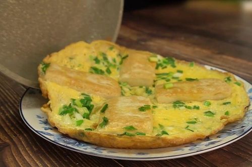 Biến tấu trứng rán kẹp đậu phụ dễ làm