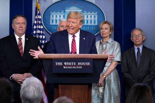 Trong một tháng, tài sản của Tổng thống Trump sụt 1 tỷ USD vì Covid-19