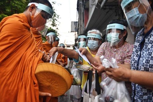 Cập nhật 14h ngày 8/4: Số ca Covid-19 ở Thái Lan tăng cao trở lại, Indonesia áp đặt hạn chế quy mô lớn, số ca mắc tại Mỹ vượt 400.000