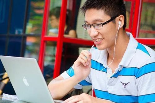 SS English Academy tuyển sinh các khóa học tiếng Anh online 1 kèm 1