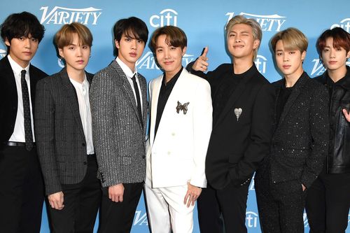 Nhóm nhạc BTS phá vỡ kỷ lục của PSY trên YouTube