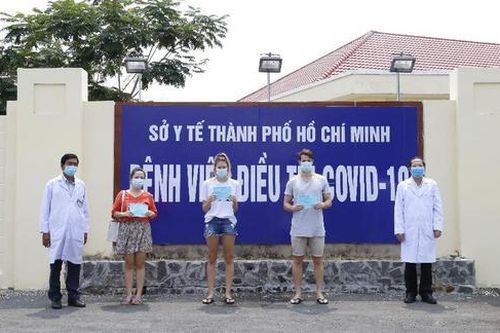 Thêm 3 bệnh nhân liên quan đến bar Buddha khỏi COVID-19, được xuất viện