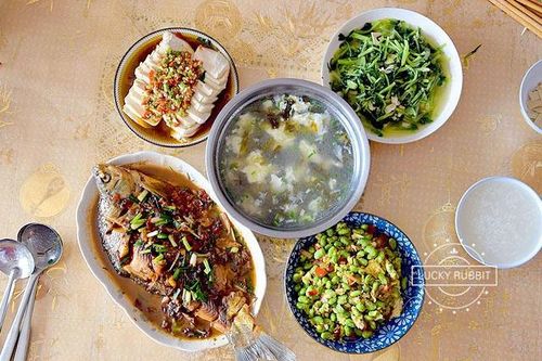 Gợi ý thực đơn 5 món ăn thả ga cho gia đình đông người