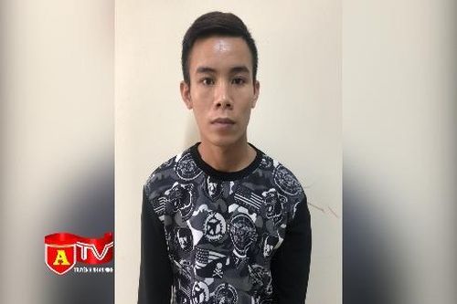 Hải Phòng: Lao xe vào chốt chống dịch khiến cán bộ công an trọng thương