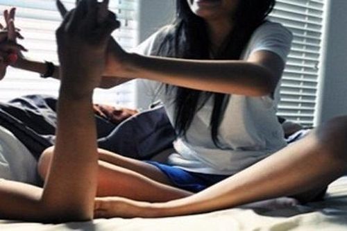 Hứa cưới bé gái làm vợ, nam thanh niên nhiều lần giao cấu