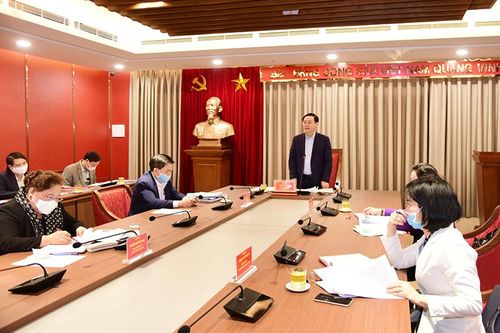 Hướng đi nào cho kinh tế Hà Nội khi dịch Covid-19 kéo dài?