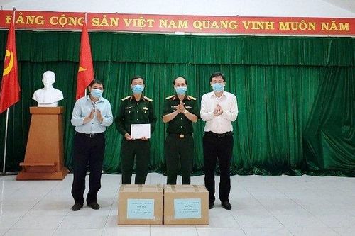 Đại học Quốc gia TP Hồ Chí Minh chung tay phòng, chống dịch